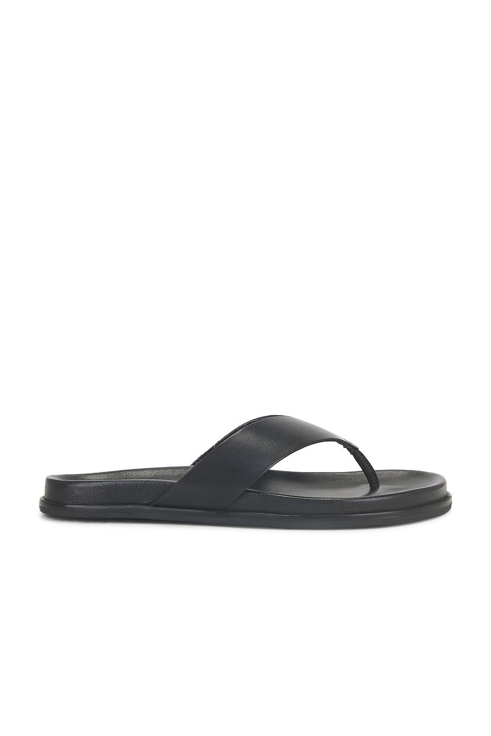 Сандалии Loop от Tony Bianco, black
