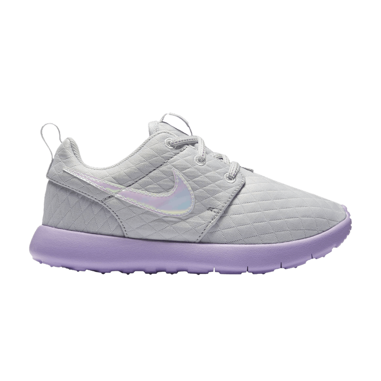

Кроссовки Nike Roshe One SE PS 'Pure Platinum Purple Iridescent', фиолетовый