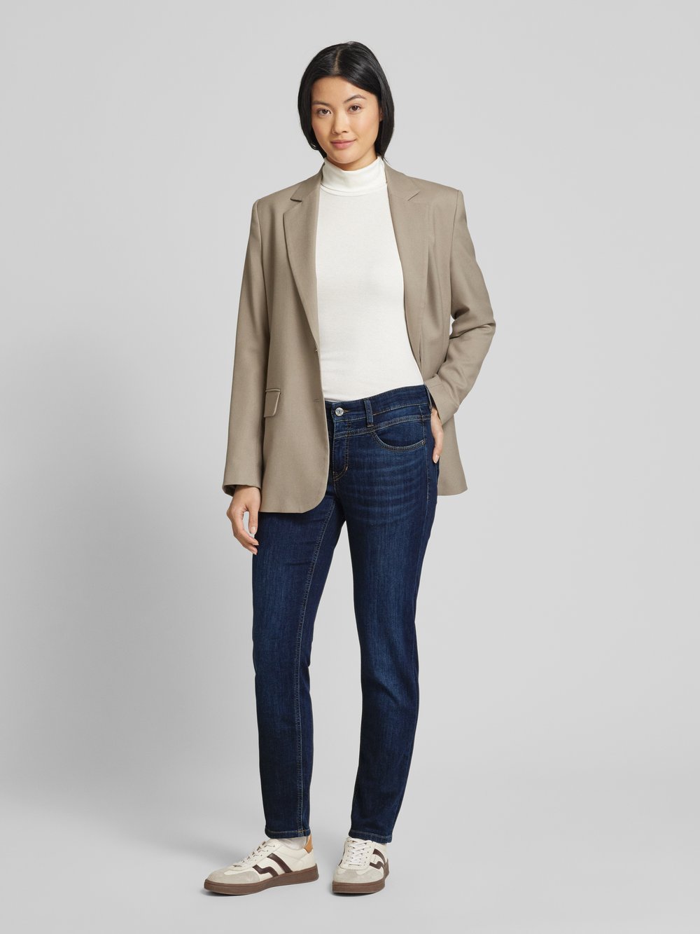

Джинсы Slim fit с 5 карманами, модель "POSH" Cambio, темно-синий