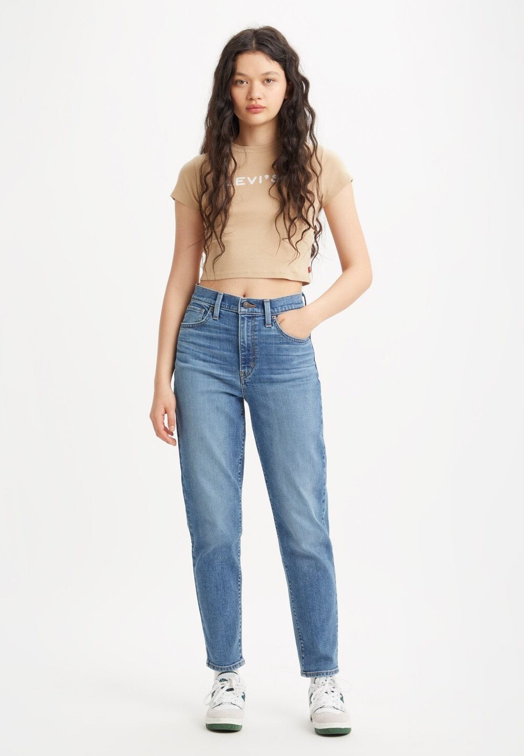 Джинсы в морковном стиле Levi's, зима это она High Waisted Mom — фото 4