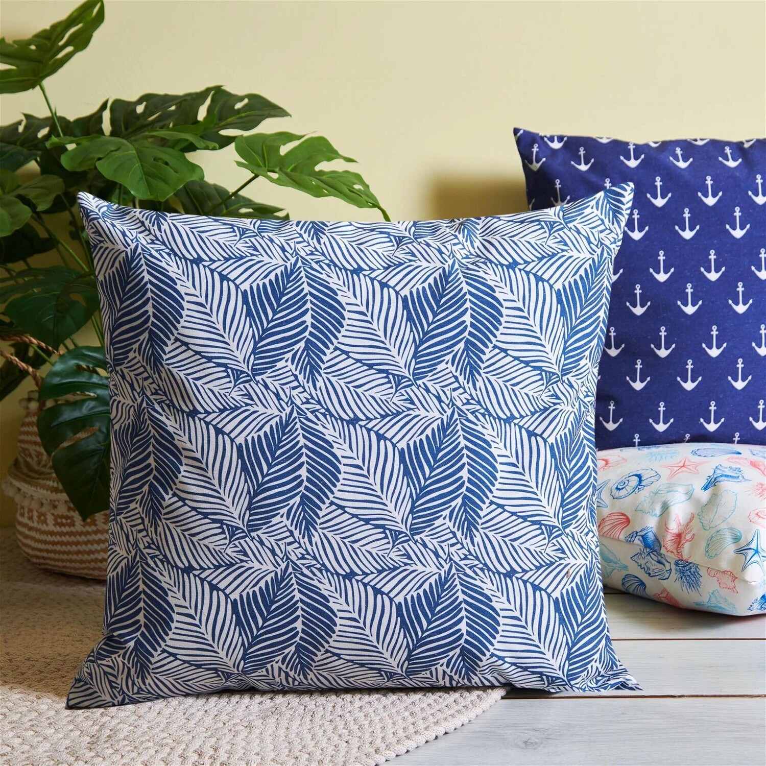 

BrandHome Напольная подушка Strip Leaf - 60x60 см MarkaEv