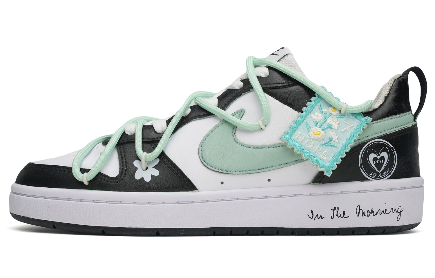 

Кроссовки Nike Court Borough Skateboarding Shoes Women's Low-top Black/white/green, черный