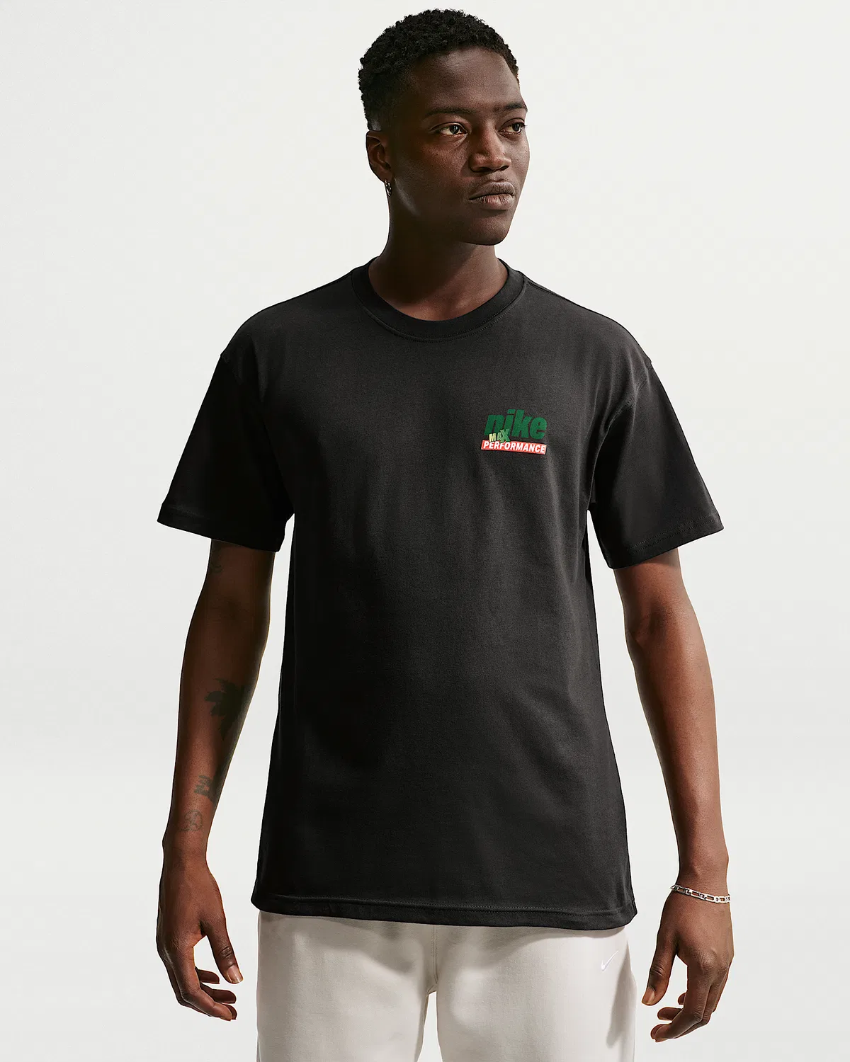 Мужская футболка Nike Sportswear, Off Noir — фото 2