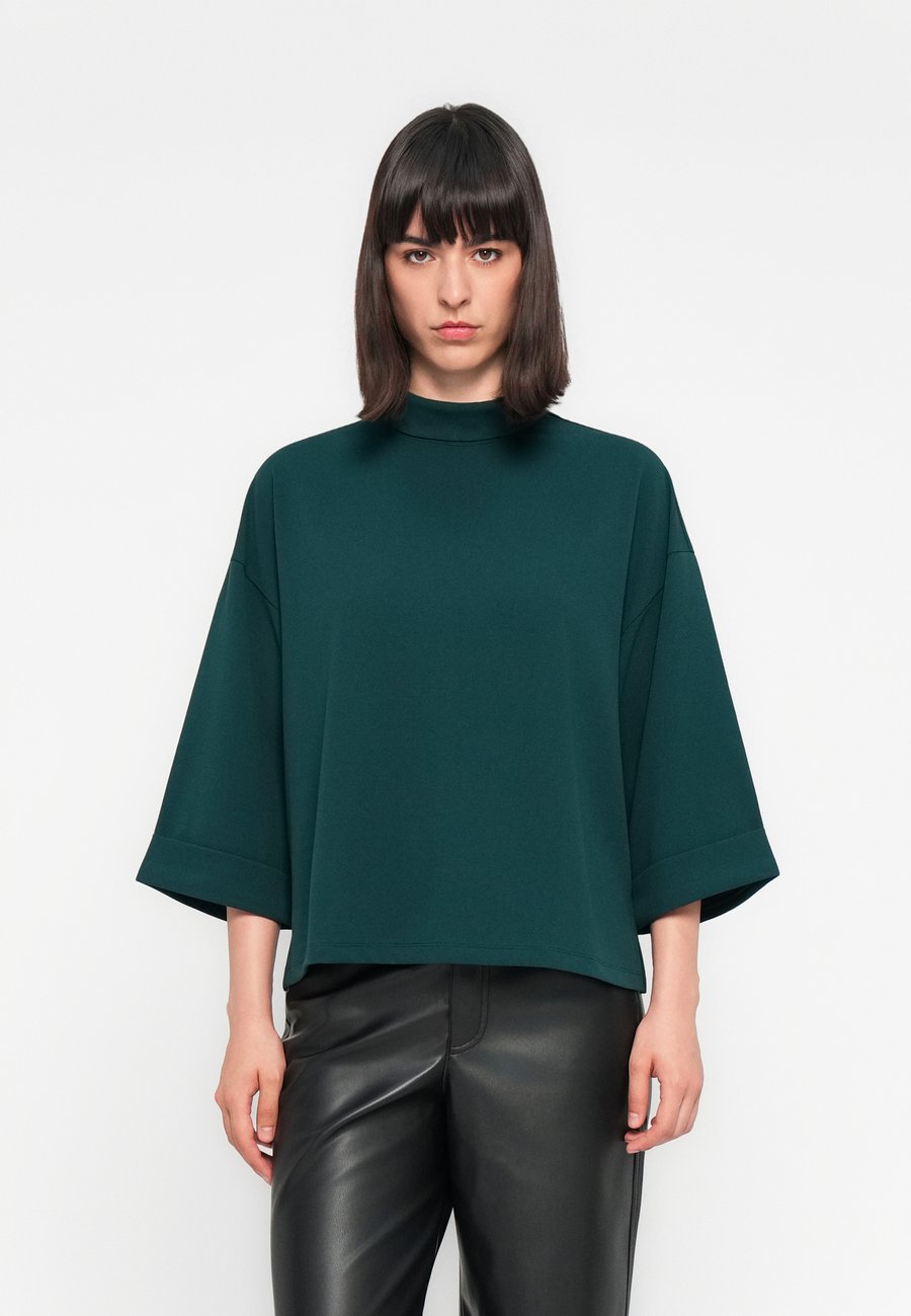 

Блуза JDY JDYGEGGO LIFE 3/4 HIGHNECK JRS DIA, Ponderosa Pine/Dark Green