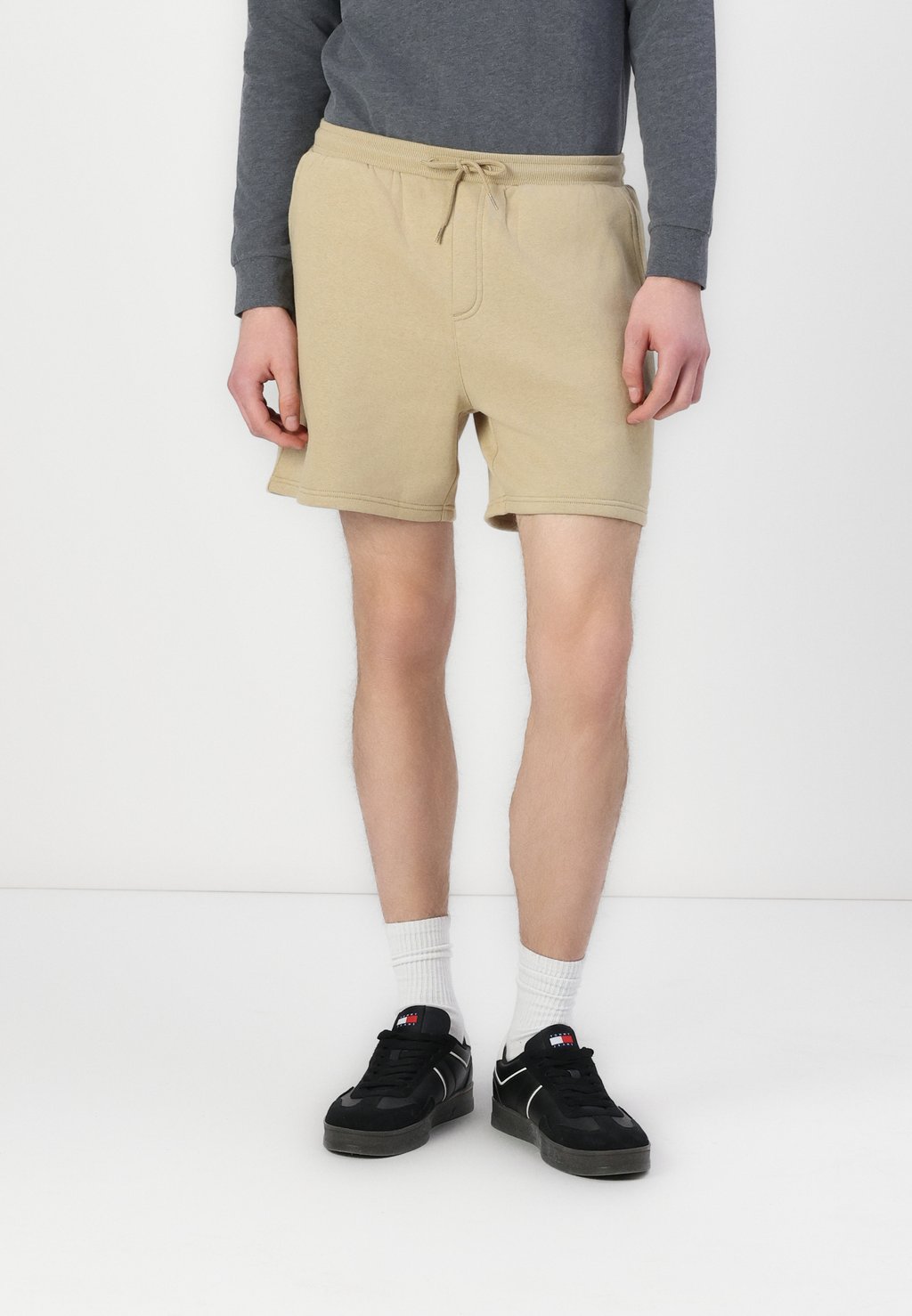 

Шорты Tommy Jeans, бежевый