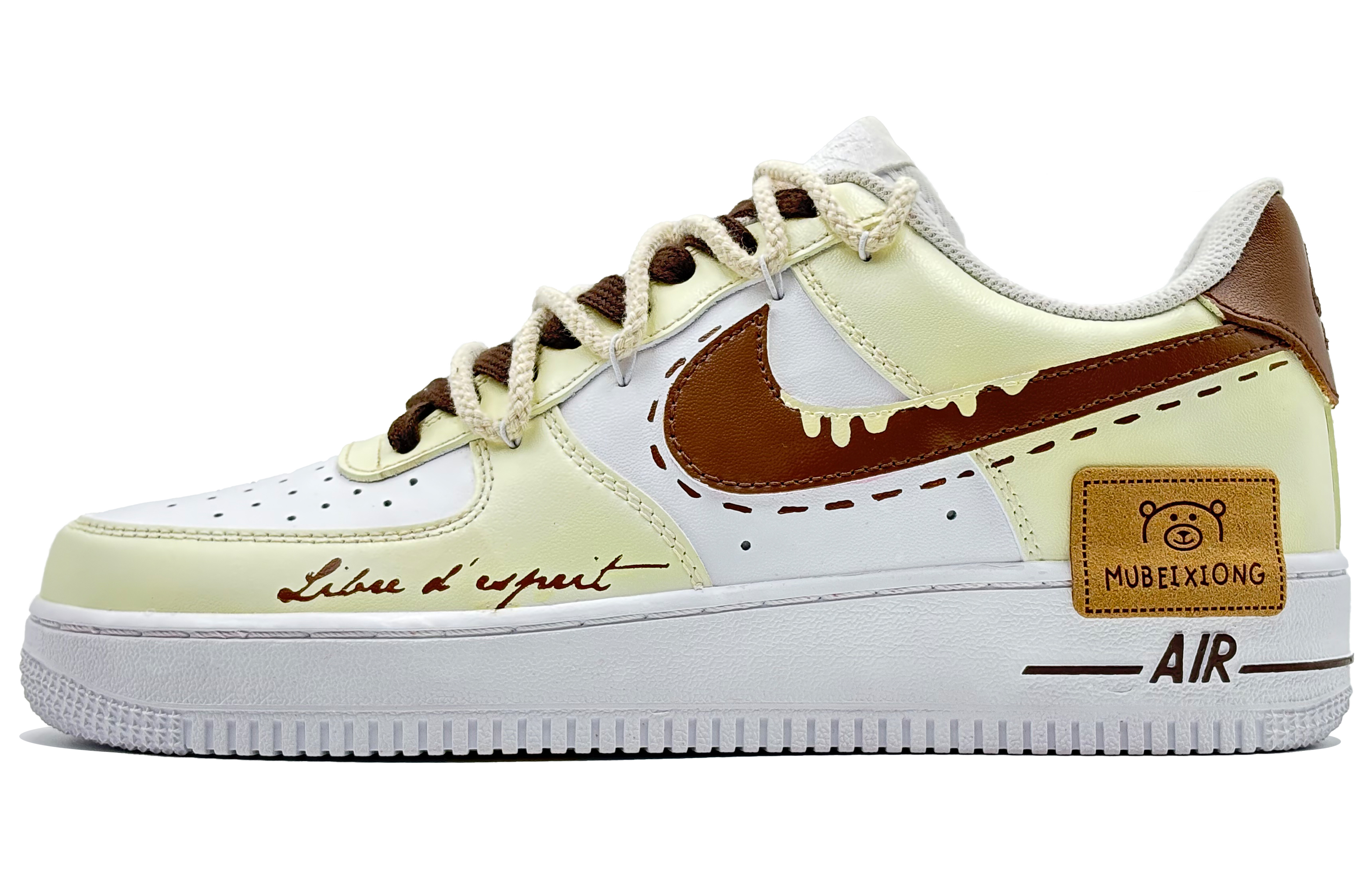 

Детские кроссовки для скейтбординга Air Force 1 LE с низким верхом и противоскользящим покрытием для подростков Nike, белый/желтый