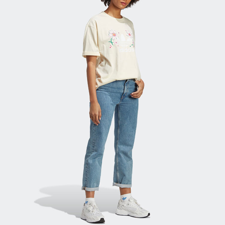 Футболка Cherry Blossom Limited Series женская молочно-белая Adidas Originals — фото 2
