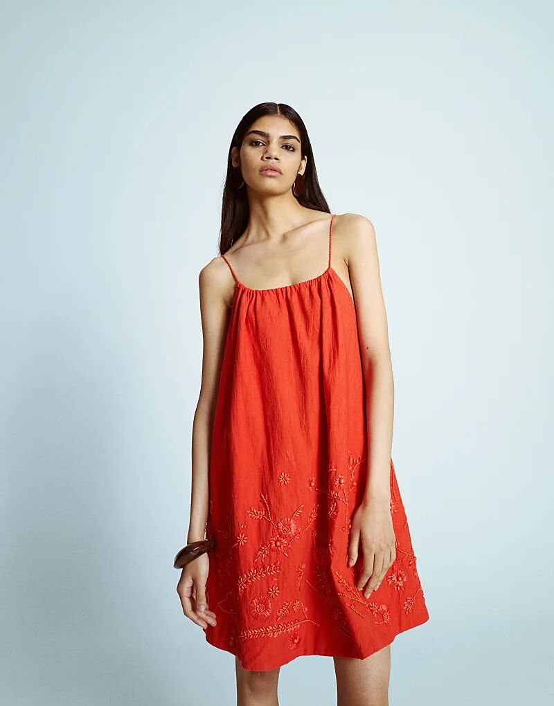 

Мини-платье-трапеция Topshop с вышивкой из рафии красного цвета