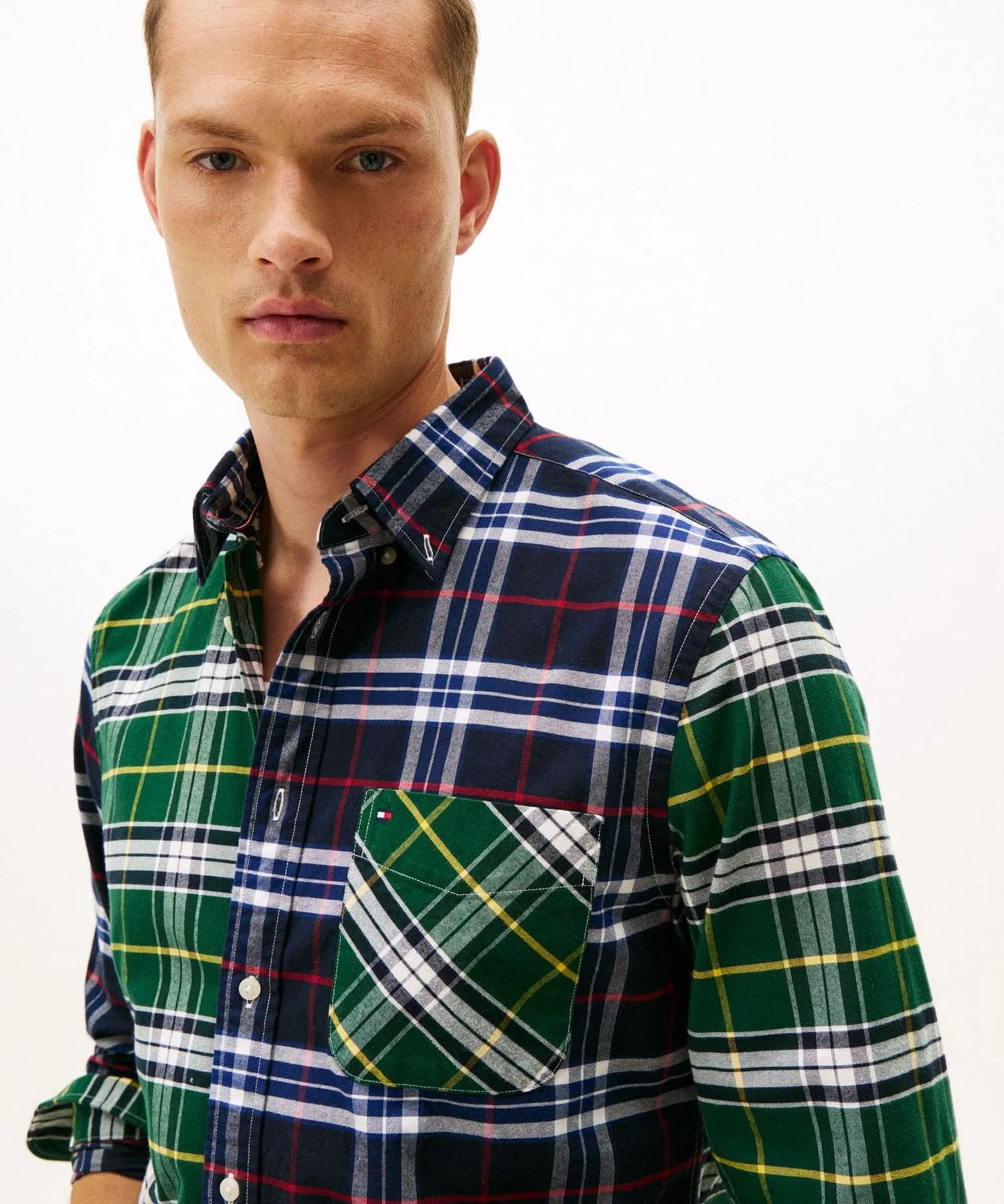 Мужская рубашка в клетку Tommy Hilfiger из хлопка синяя — фото 2