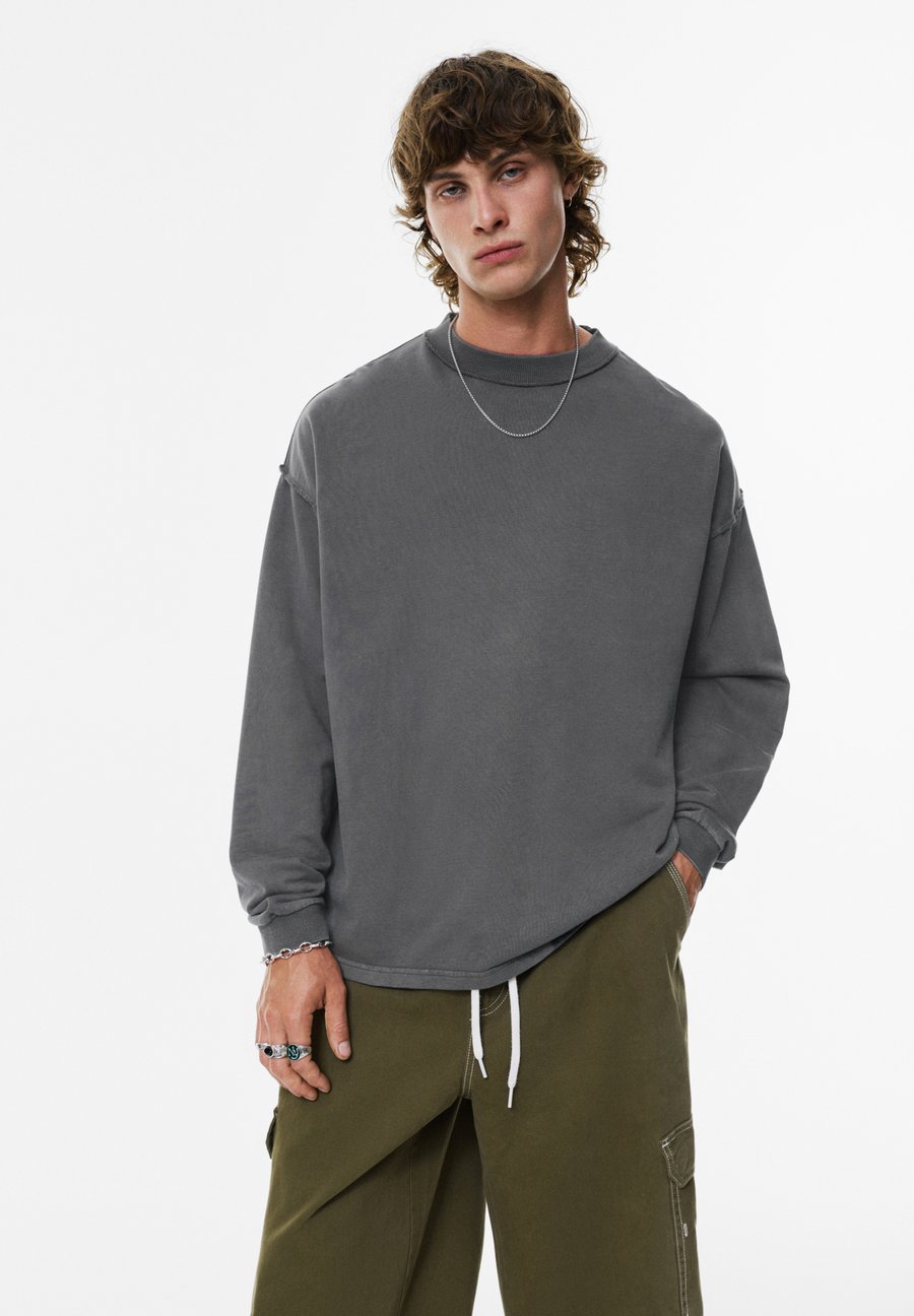 

Топ PULL&BEAR Long sleeved top, Grey