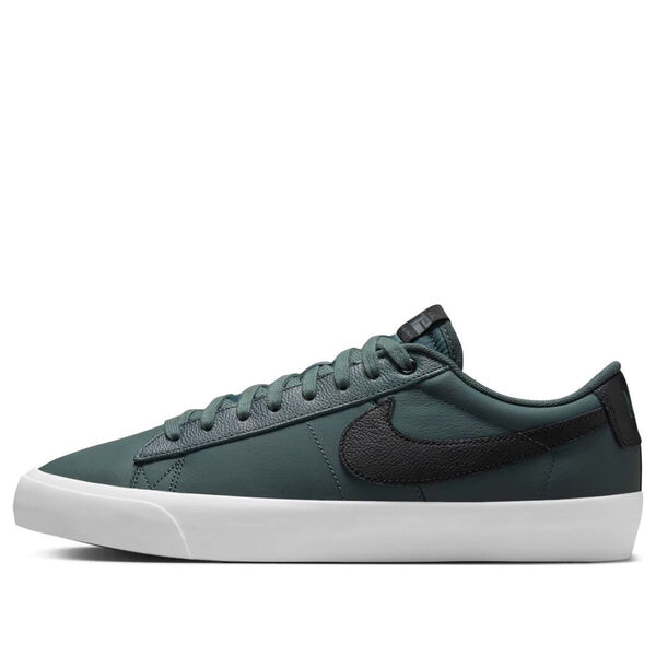 

Кроссовки sb blazer low pro gt Nike, зеленый