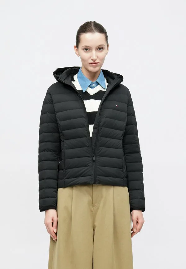 Легкая, облегающая, водоотталкивающая пуховая куртка Tommy Hilfiger, Black