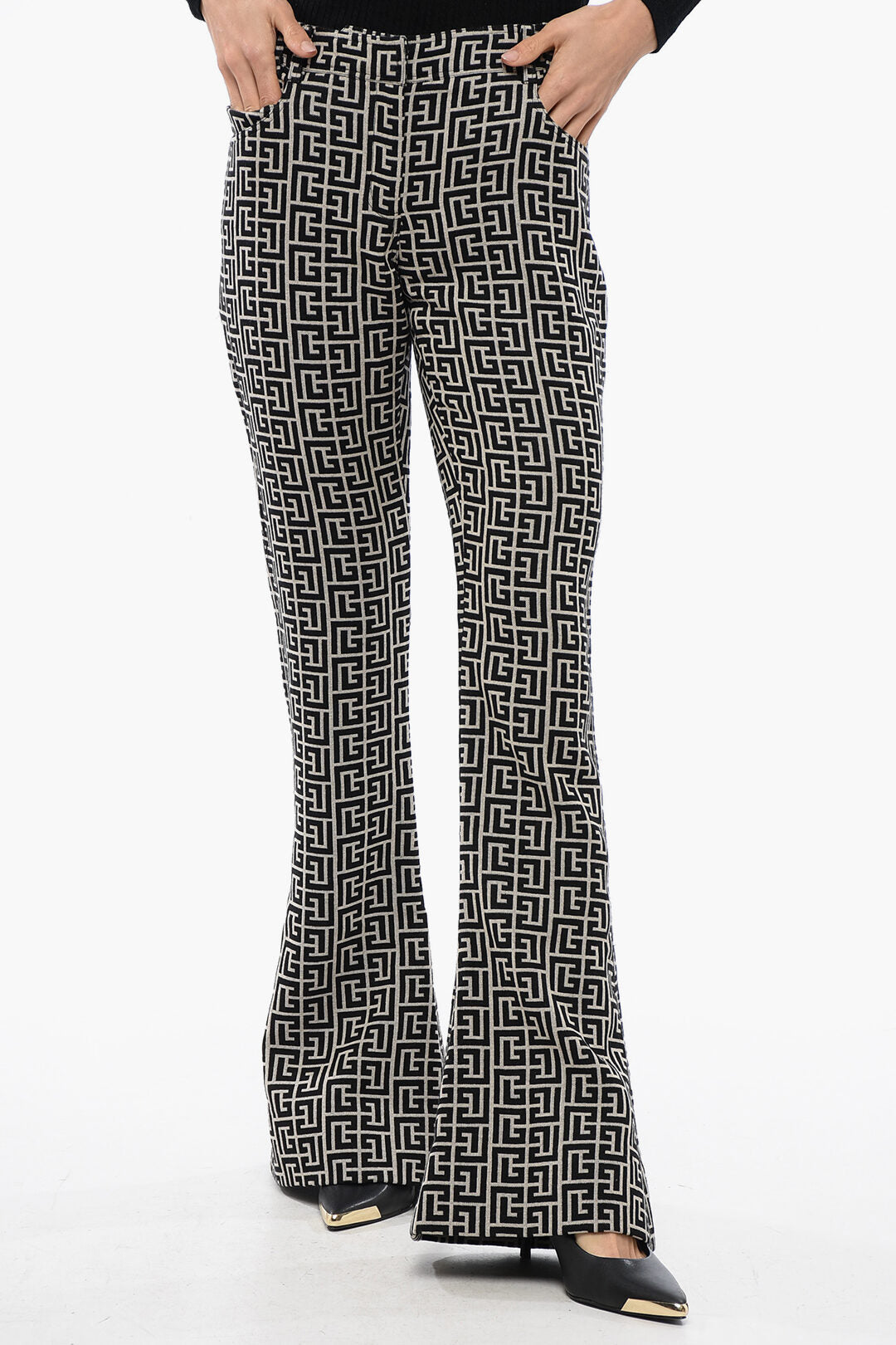 

Расклешенные брюки Balmain Wool с низкой талией, черный/белый