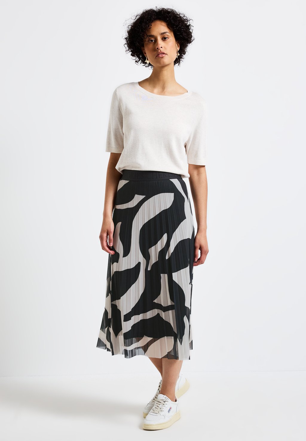 

Юбка плиссированная A-line skirt Street One, металлик серый