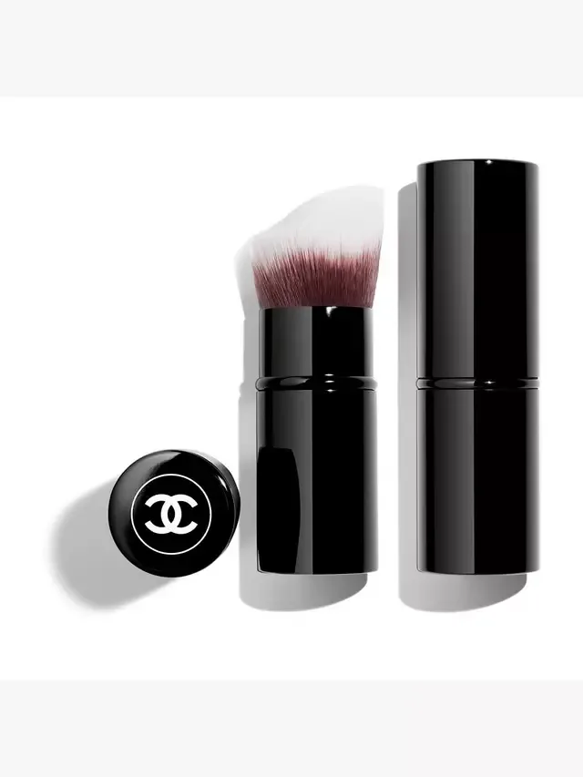 Pinceau Fond De Teint Retractable N°103 Выдвижная кисть для тонального крема CHANEL