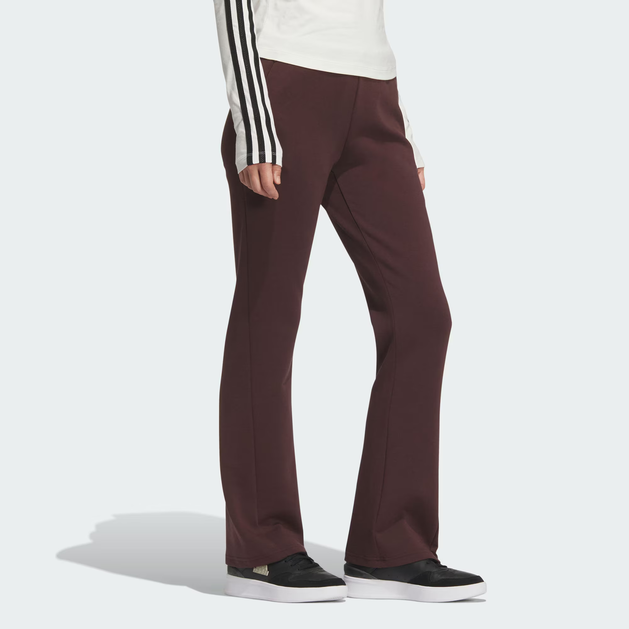 FW24 DOUBLEKNIT FLARE Спортивные брюки-клёш для женщин Тёмный серо-коричневый Adidas — фото 4