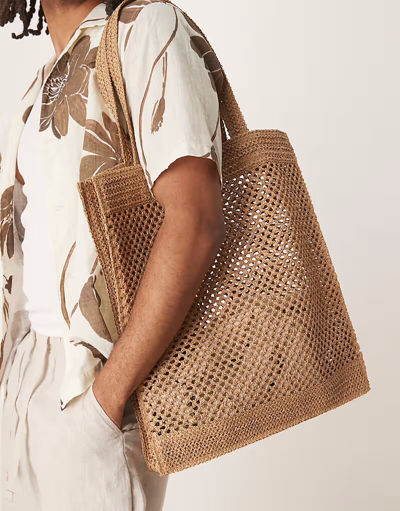 

Сумка-тоут из плетеной соломы ASOS DESIGN цвета верблюжьей шерсти