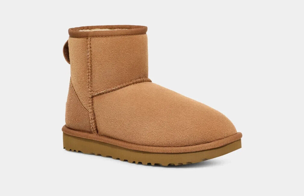 Ugg Classic Mini II 1016222 женские зимние сапоги на размер 10, цвет каштан, из замши Twinface, коричневый — фото 3