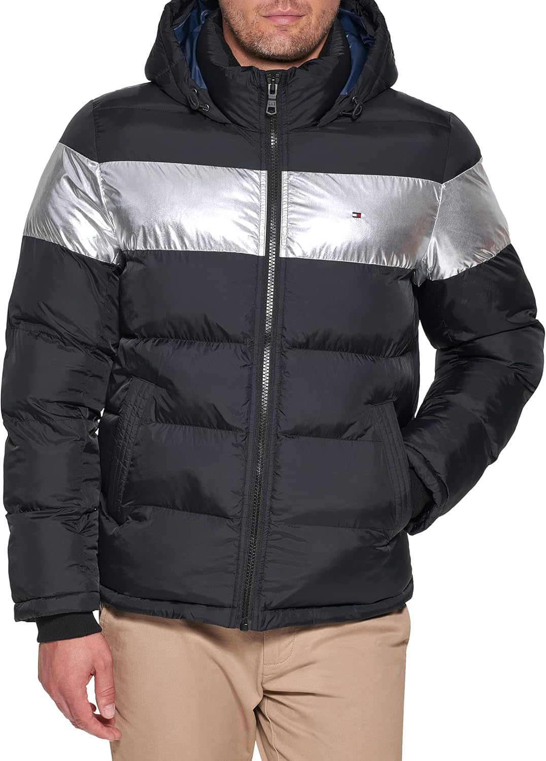

Мужская куртка-пуховик Tommy Hilfiger с капюшоном (стандартная и для больших и высоких), Black Silver Stripe