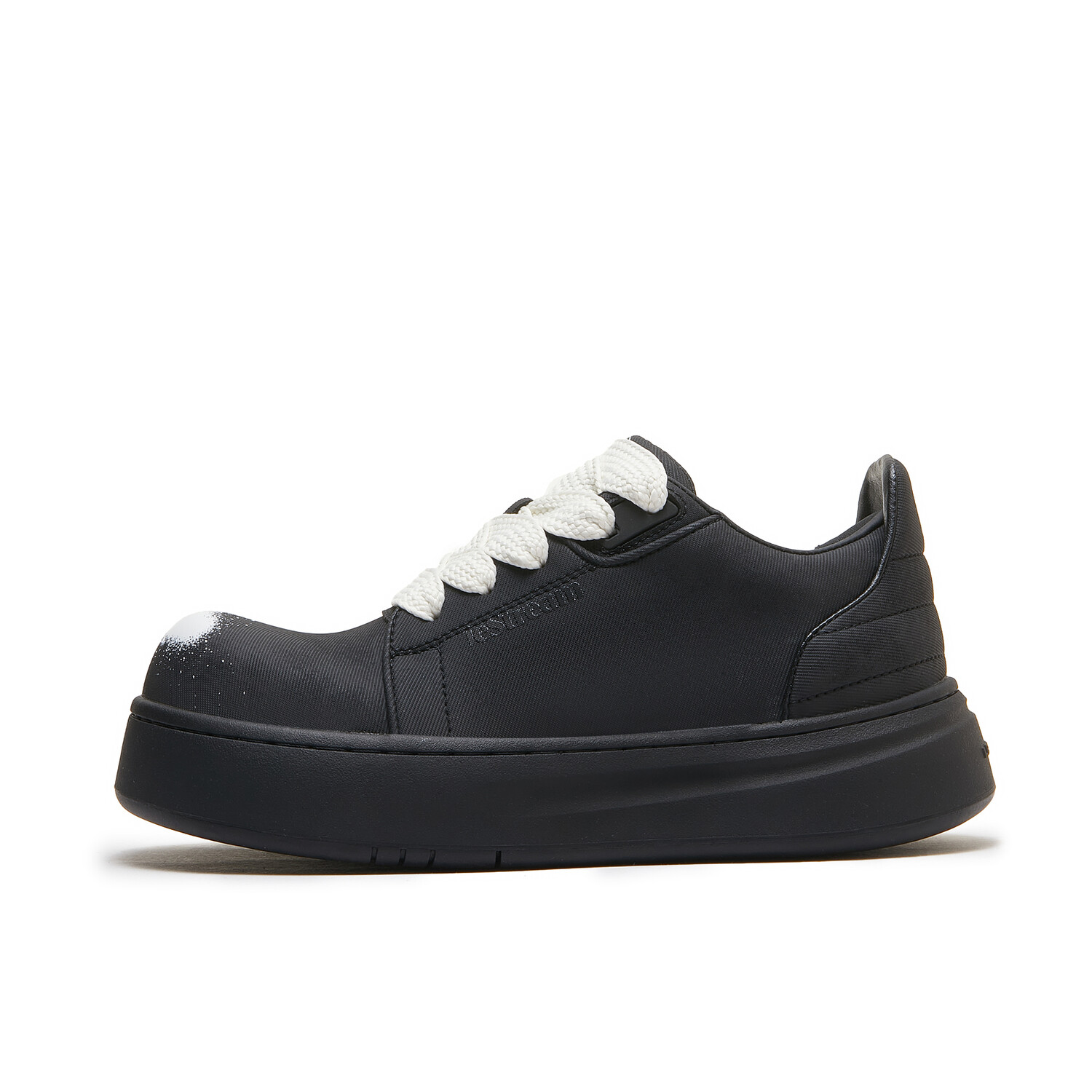 

Кроссовки LeStream Skateboarding Shoes Unisex Low-top Black, черный