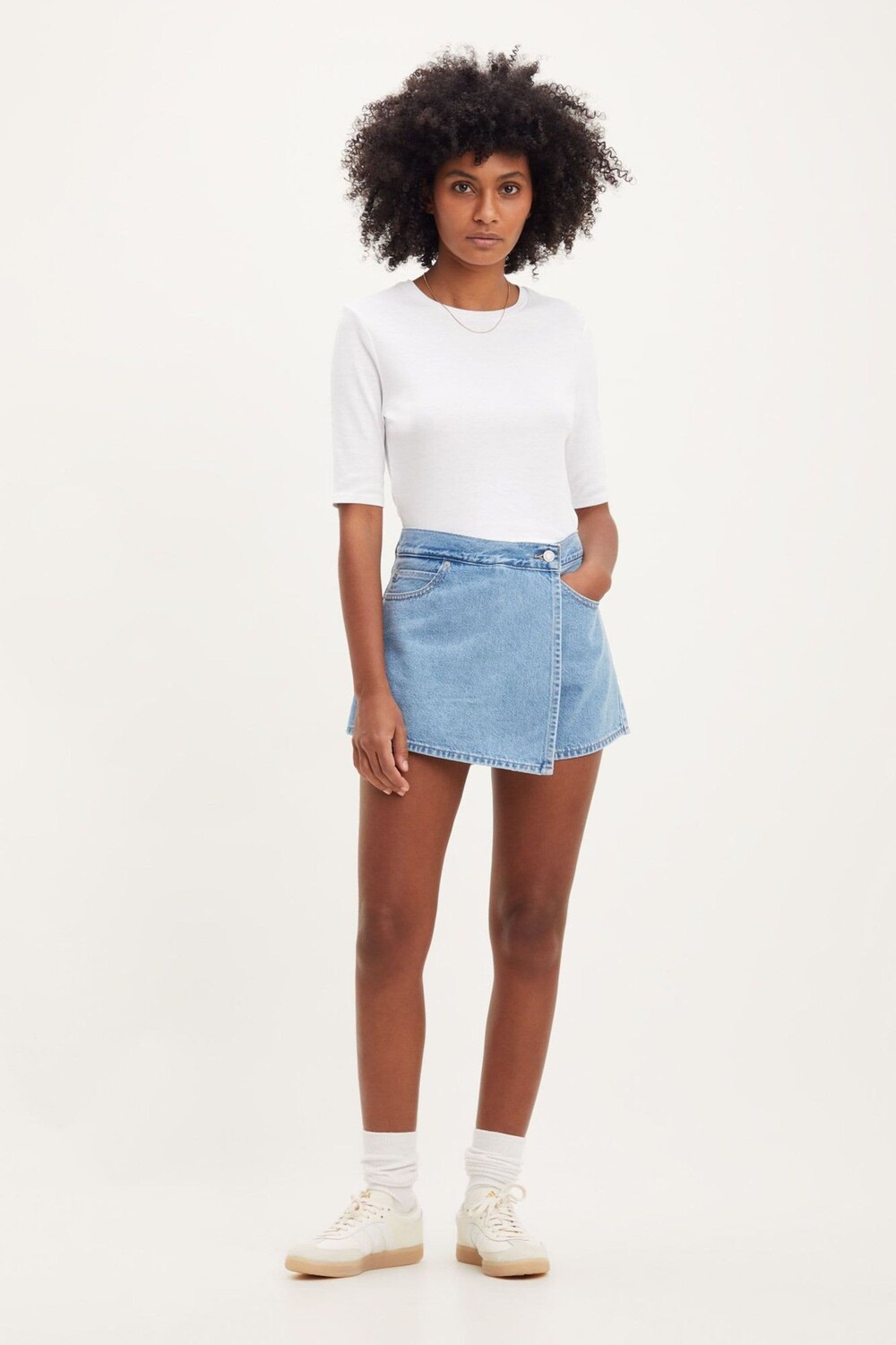 

Джинсовая юбка и брюки Levi'S, синий