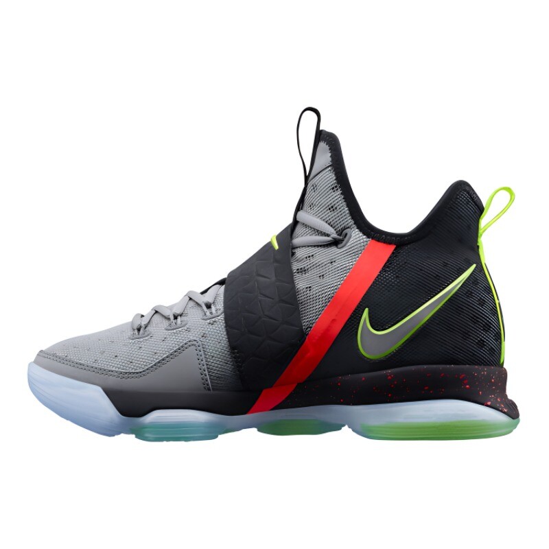 

Кроссовки Nike Cavs Court SPO - LeBron 14 Out Of Nowhere