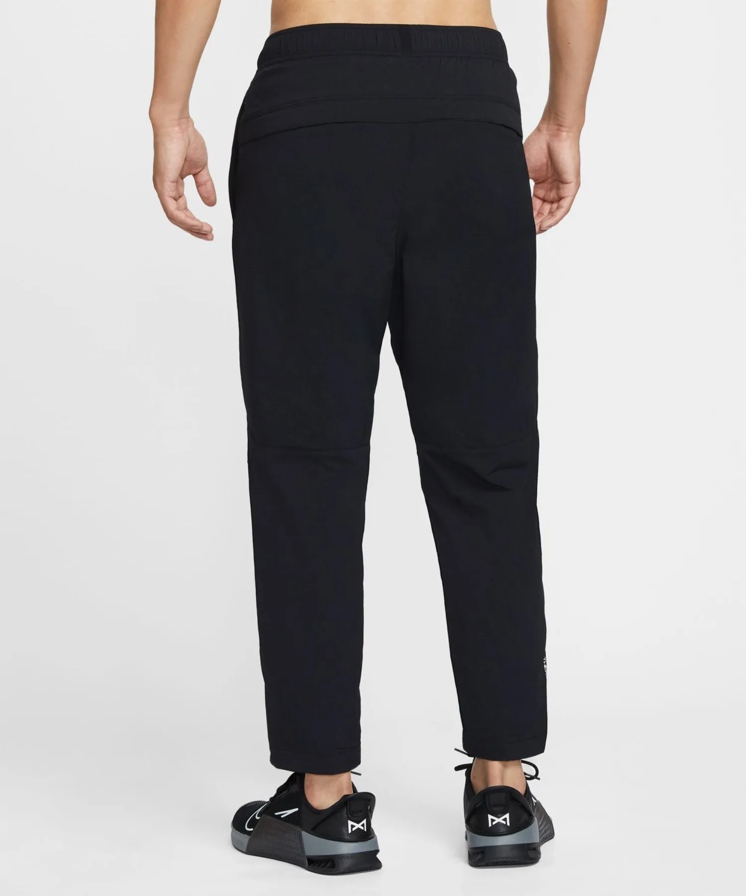 Мужские штаны из нейлона Nike TFADV NPT черные — фото 3
