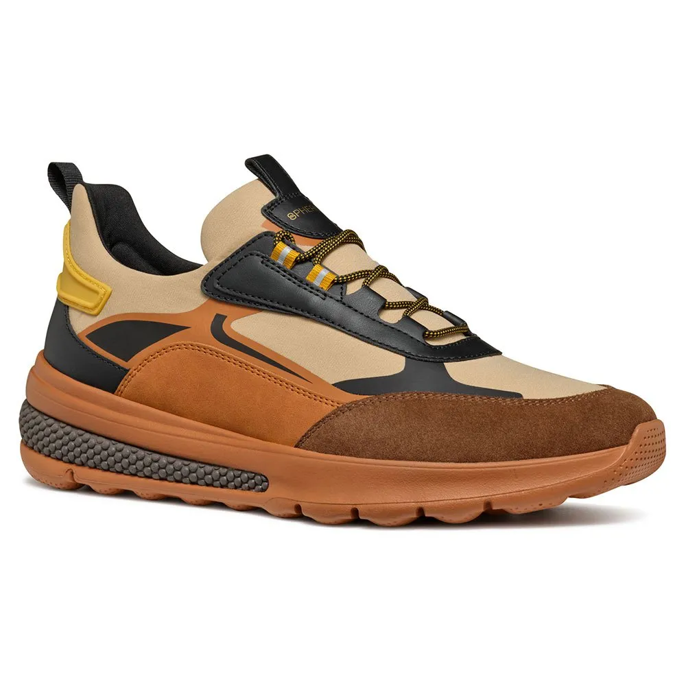 

Кроссовки Geox U Spherica Actif D trainers, коричневый