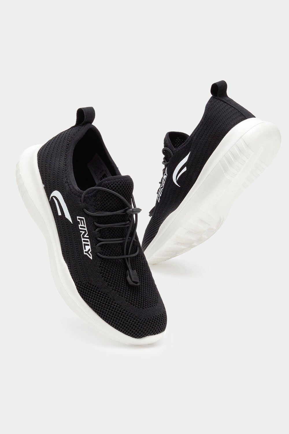 Кроссовки без шнуровки Rina Trainer with Elastic Laces Finily, черный