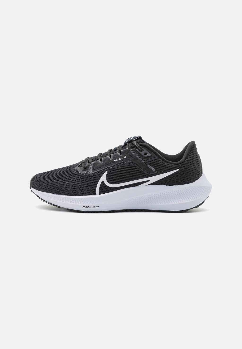 

Кроссовки Nike