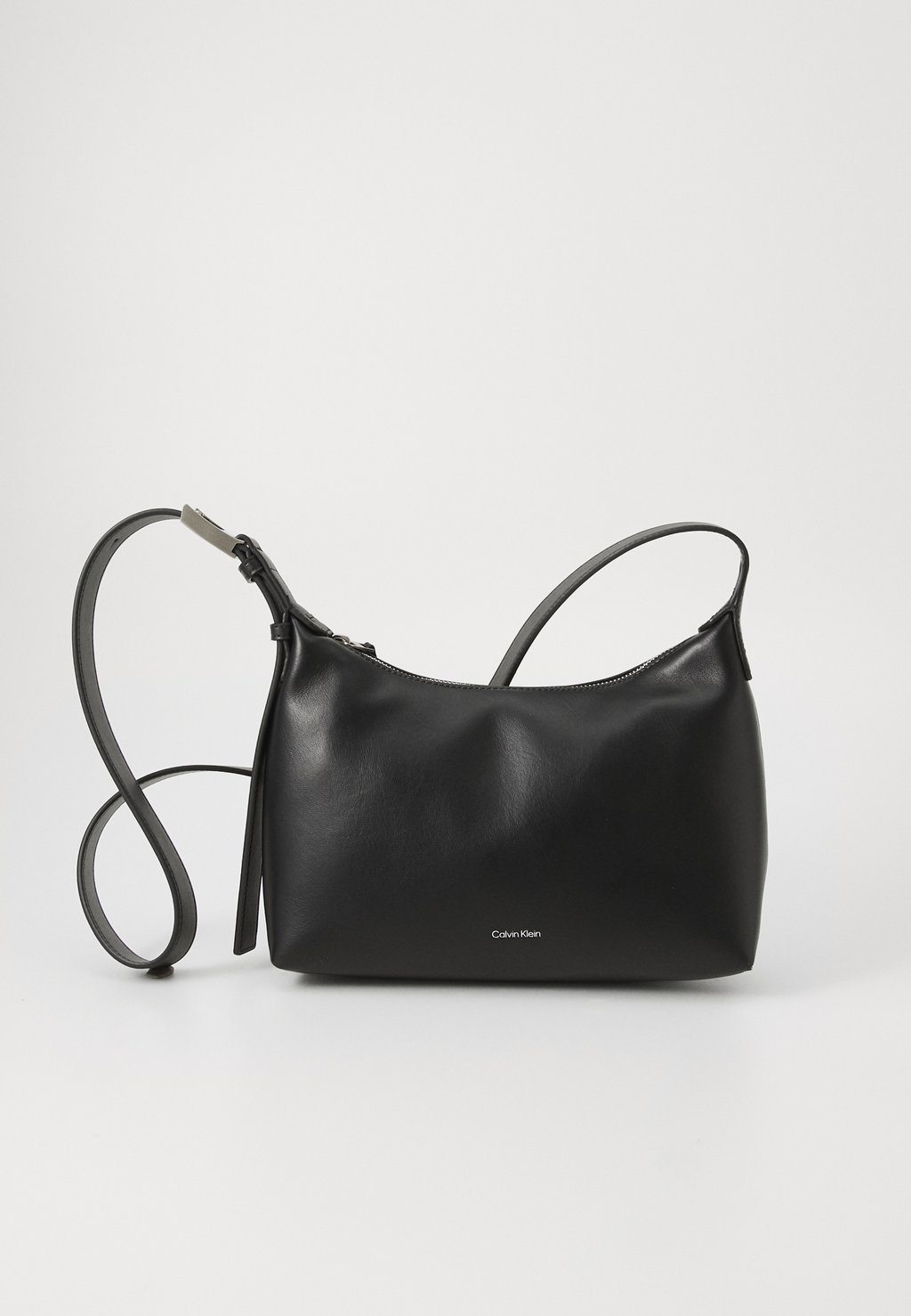 

Сумка через плечо HARDWARE STRAP MEDIUM CROSSBODY Calvin Klein, черный