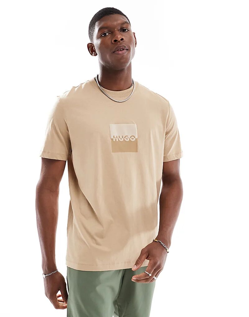 

Футболка Hugo Red Dusplit бежевого цвета
