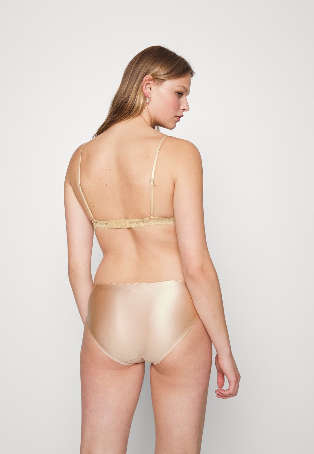 

Трусы BIKINI BRIEF LASCANA, цвет Nude