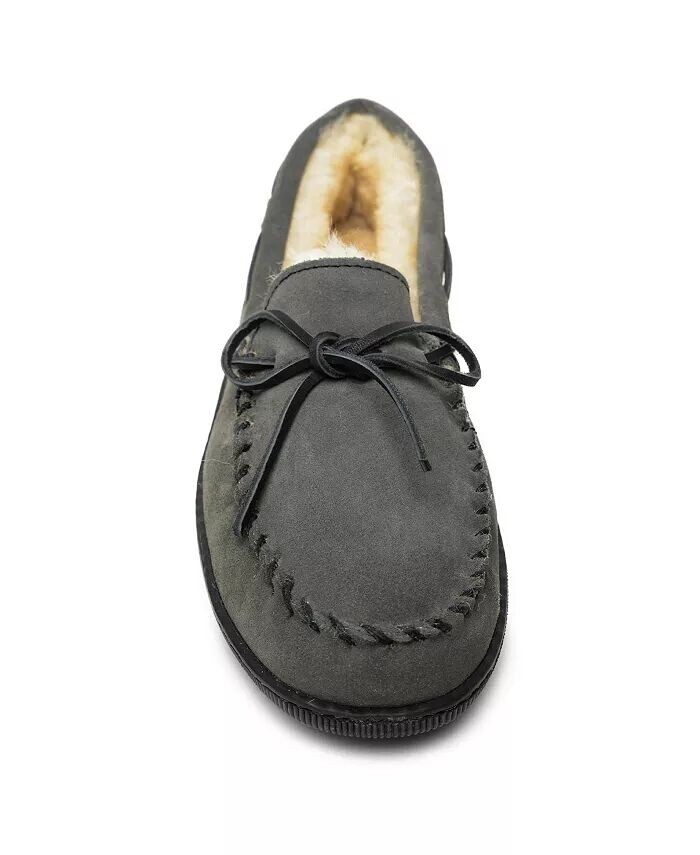 Мужские тапочки-мокасины из овчины на жесткой подошве Minnetonka, серый — фото 2