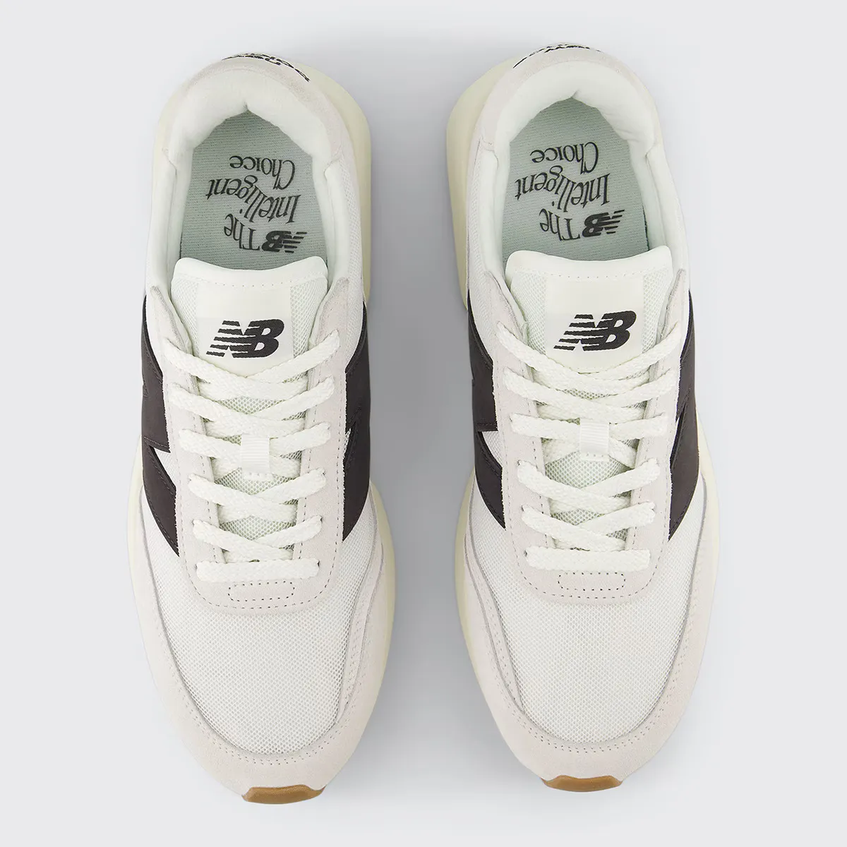 Повседневные кроссовки унисекс U370CA New Balance, черный/белый — фото 3