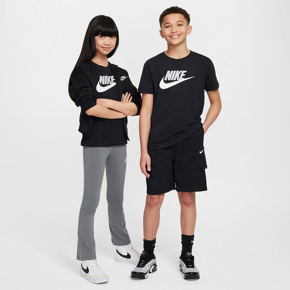 Футболка с большим логотипом Nike Sportswear для детей 6–20 лет, серый — фото 3