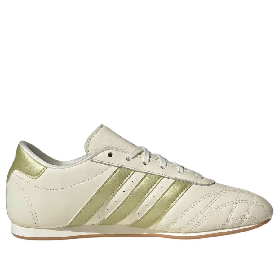Кроссовки (WMNS) adidas Taekwondo 'Cream White Gold Metallic', бежевый — фото 2