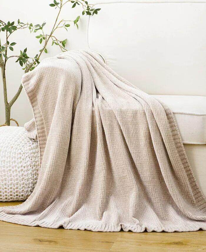 

Плед Lifestyle из однотонной микросинели, 51 x 67 дюймов Battilo, бежевый
