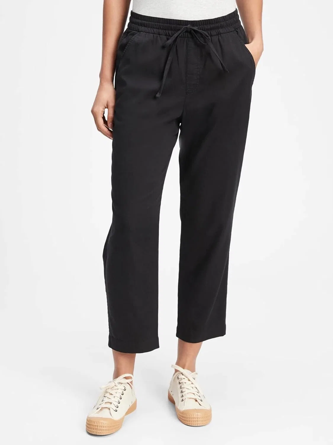 Брюки прямого кроя Gap Women's Easy Straight Pull-on, черный — фото 3