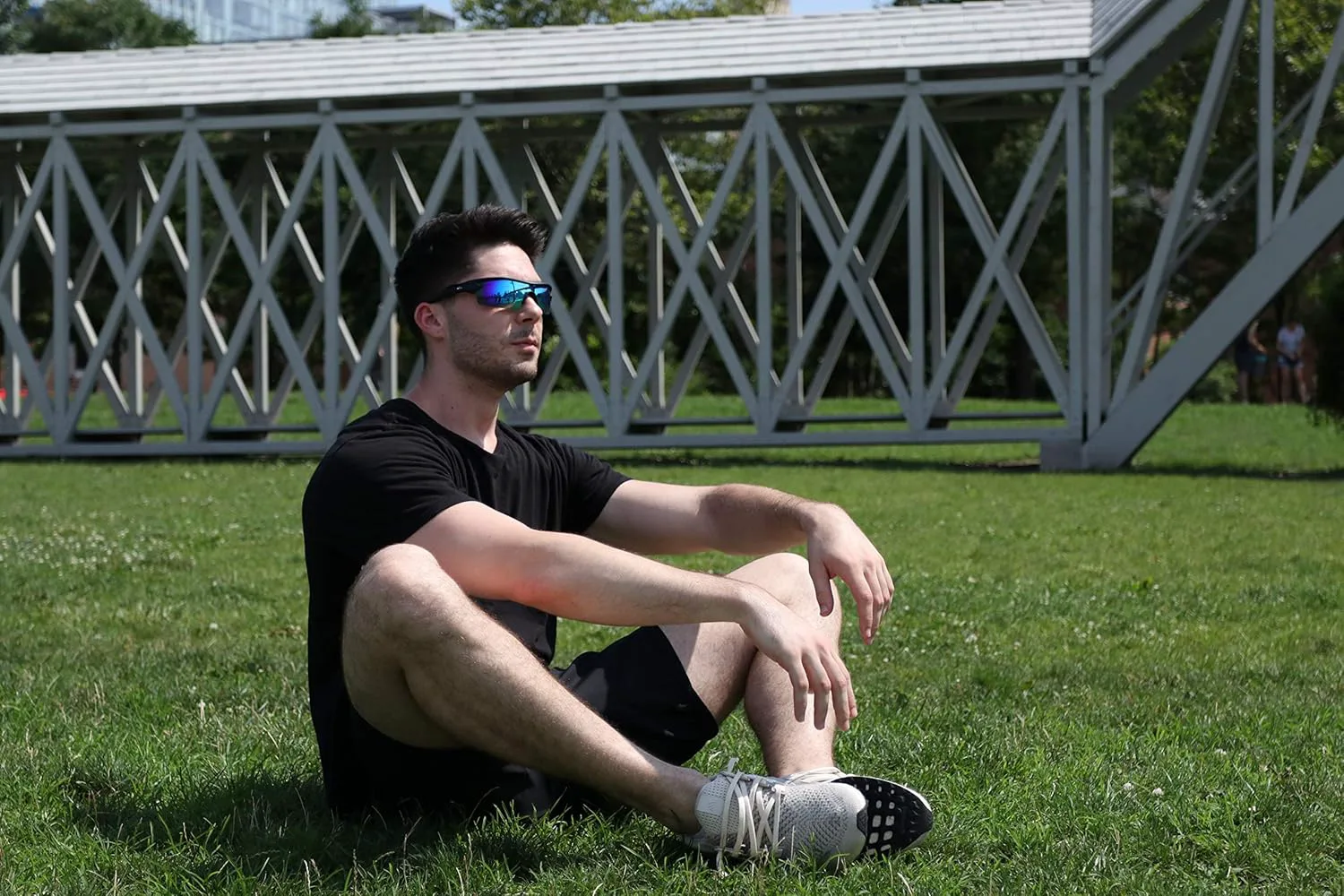 

Спортивные поляризованные солнцезащитные очки Bevi Sports для мужчин и женщин, для бега, велоспорта, рыбалки, гольфа, бейсбола, вождения, TR90 UV400 100 CLASSIC, Gold