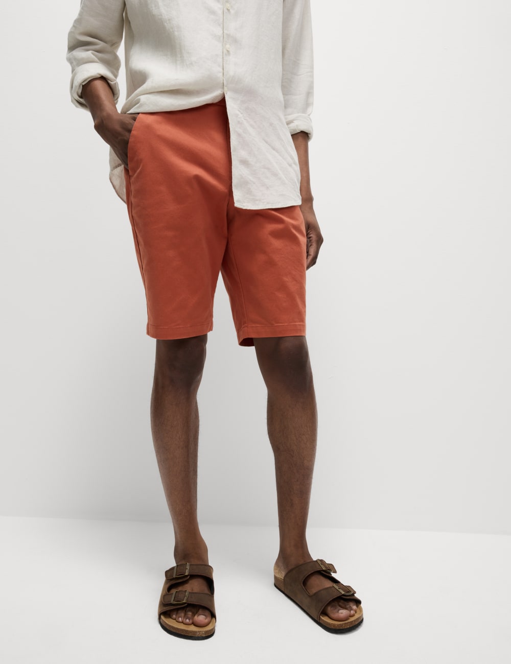 

Эластичные шорты-чиносы Regular Fit Marks & Spencer, цвет Burnt sienna