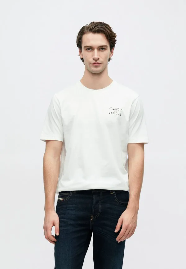 Подгонка обычной футболки Diesel, White
