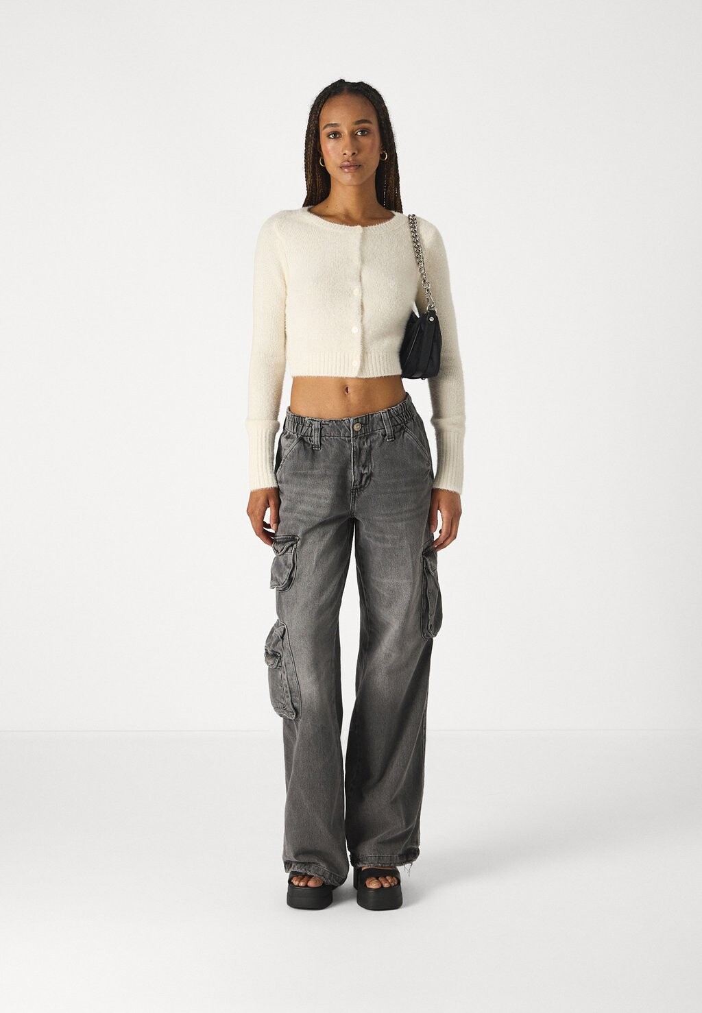 

Кардиган BDG CROPPED CARDIGAN BDG Urban Outfitters, кремовый