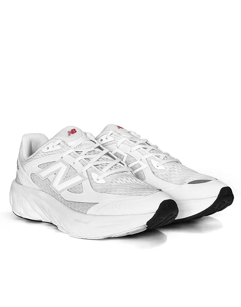

Кроссовки New Balance Fresh foam trainer белого цвета