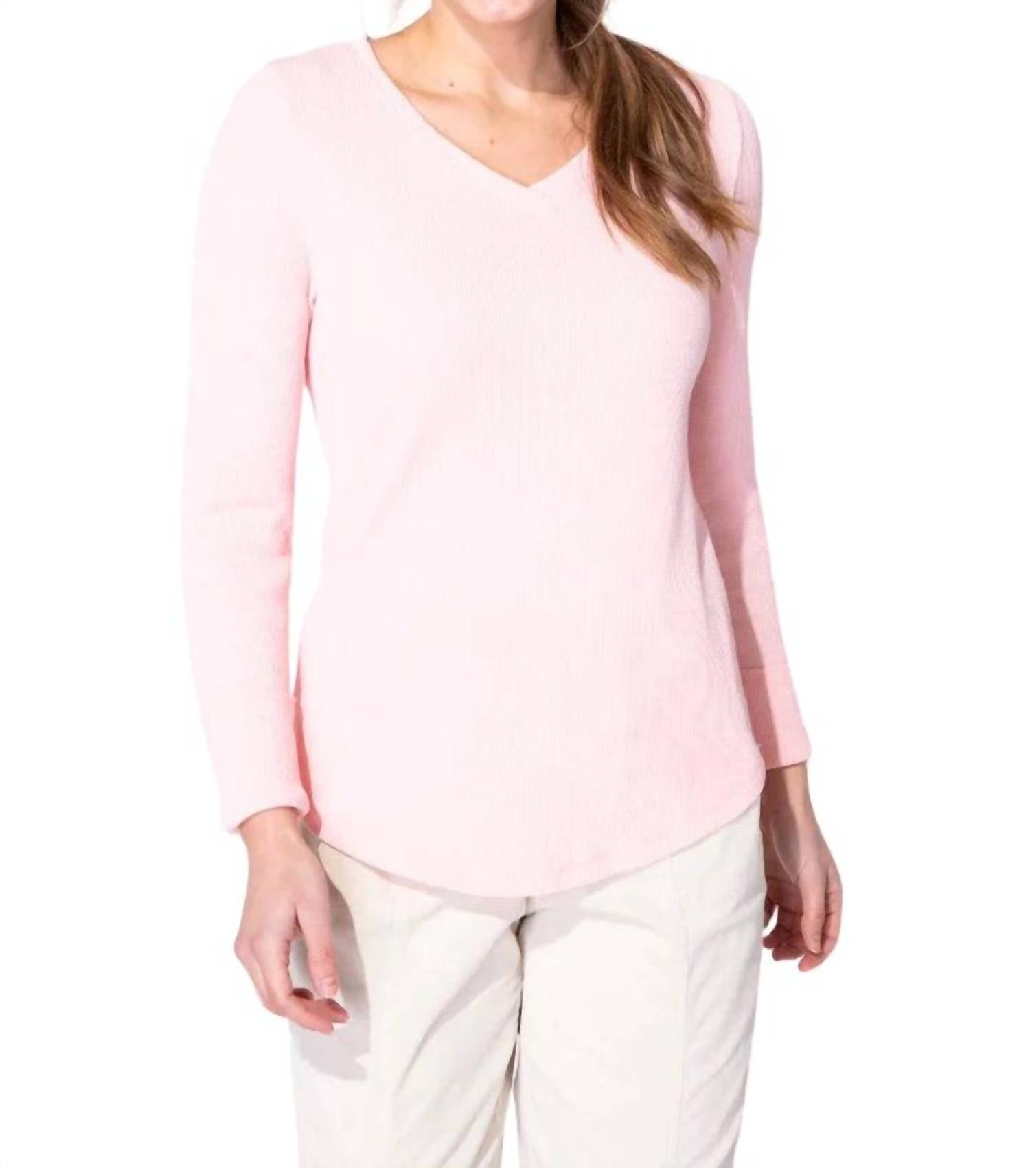 

Вязаный свитер с вафельной вязкой и V-образным вырезом в розовом цвете ESCAPE BY HABITAT