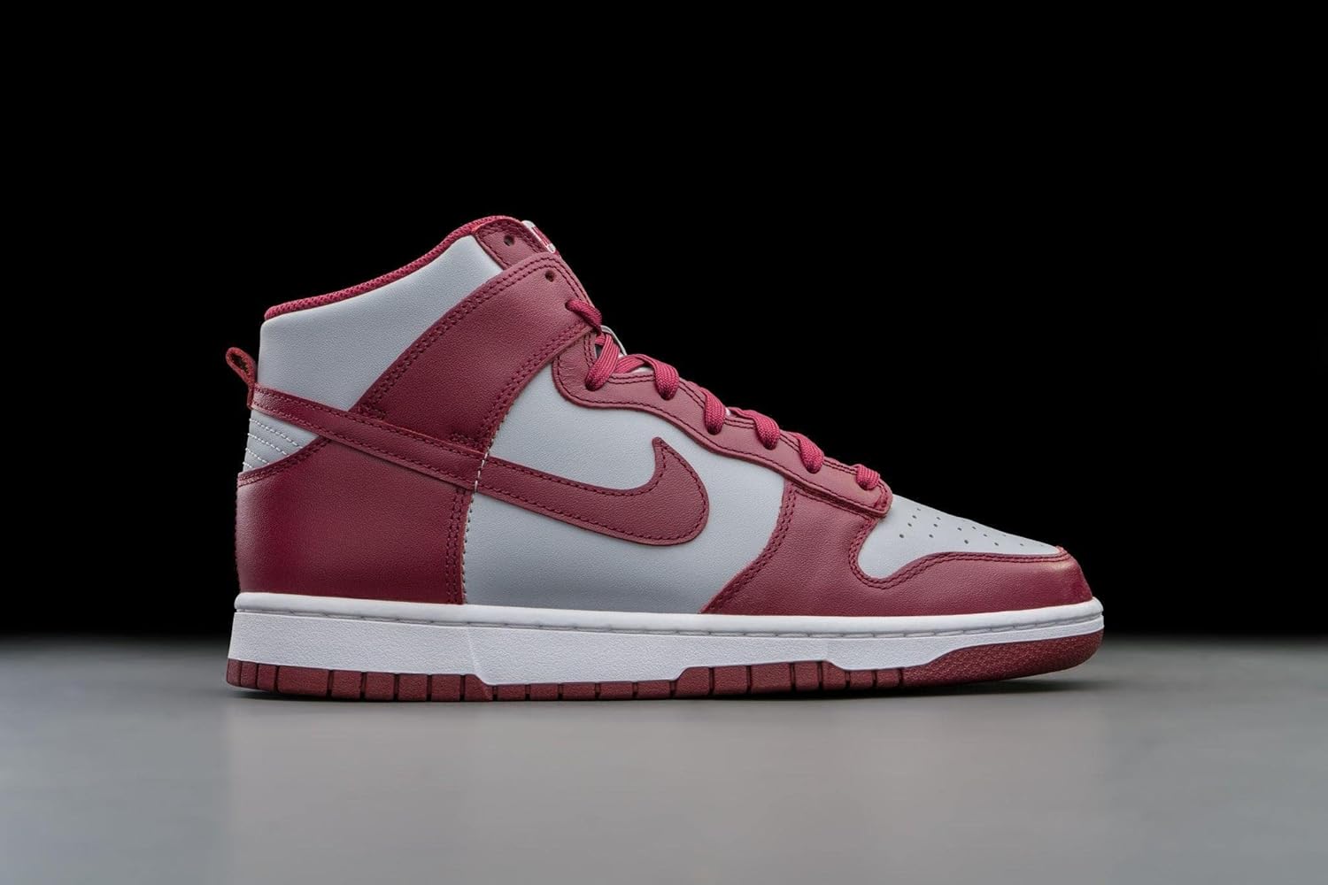 Кроссовки Nike Dunk High Black White (2021), Dark Beet — фото 2