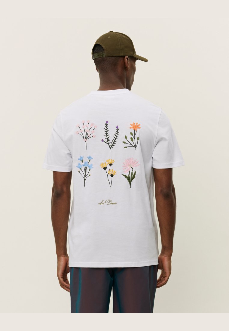 

Рубашка с принтом WILD FLOWER Les Deux, белый
