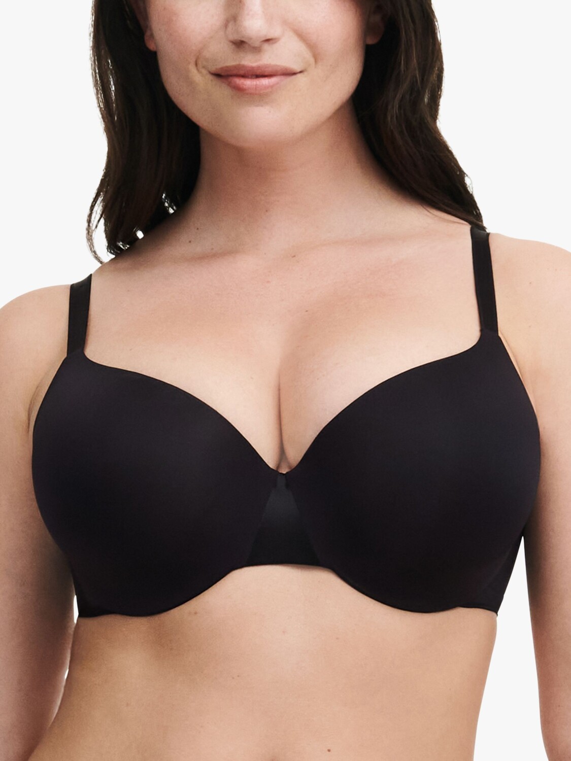 

Бюстгальтер-футболка Chantelle Essential, черный
