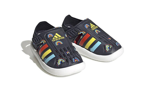 Кроссовки водные с закрытым носком летние сандалии Adidas, черный — фото 2