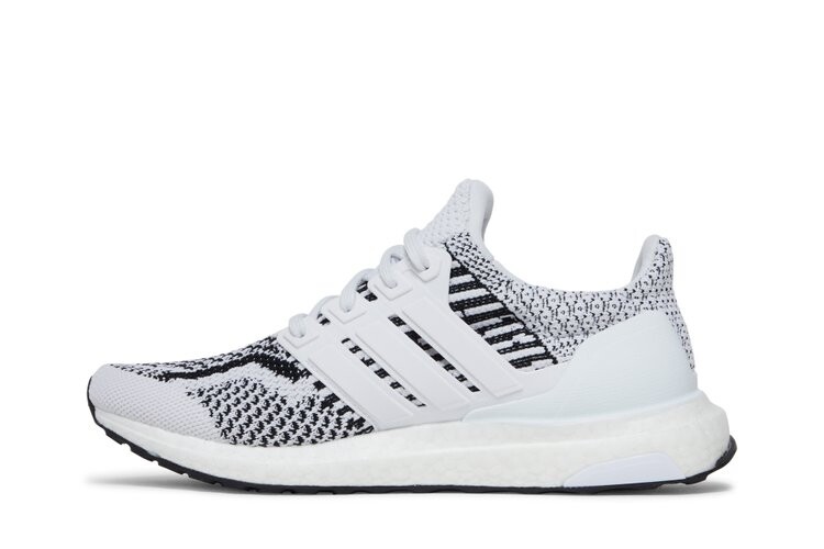 Кроссовки Adidas UltraBoost 5.0 DNA Primeblue J, белый — фото 3